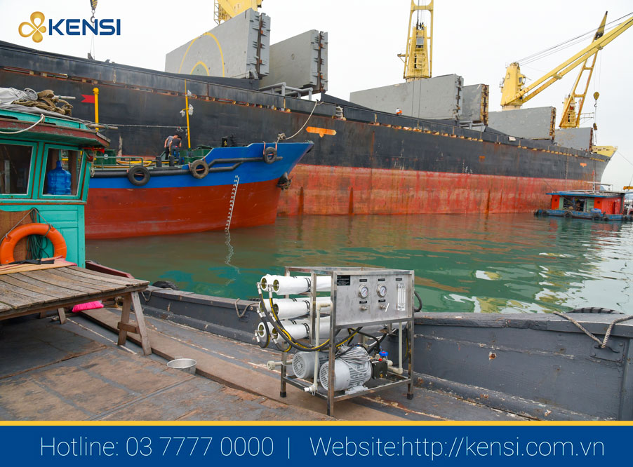 Vận chuyển lắp đặt máy lọc nước biển cho tàu vận tải